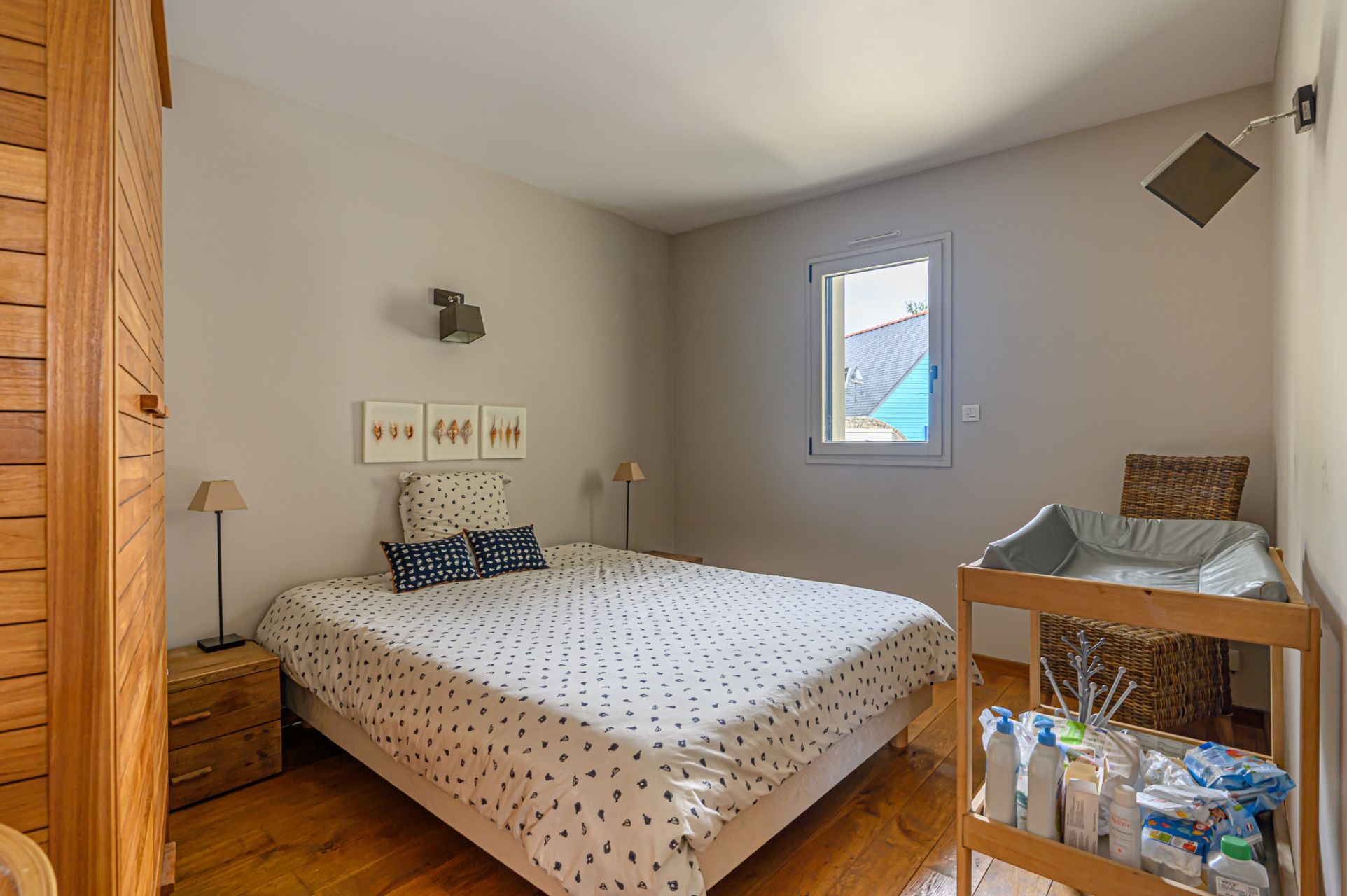 contemporary house 6 Rooms for sale on ARZON (56640)