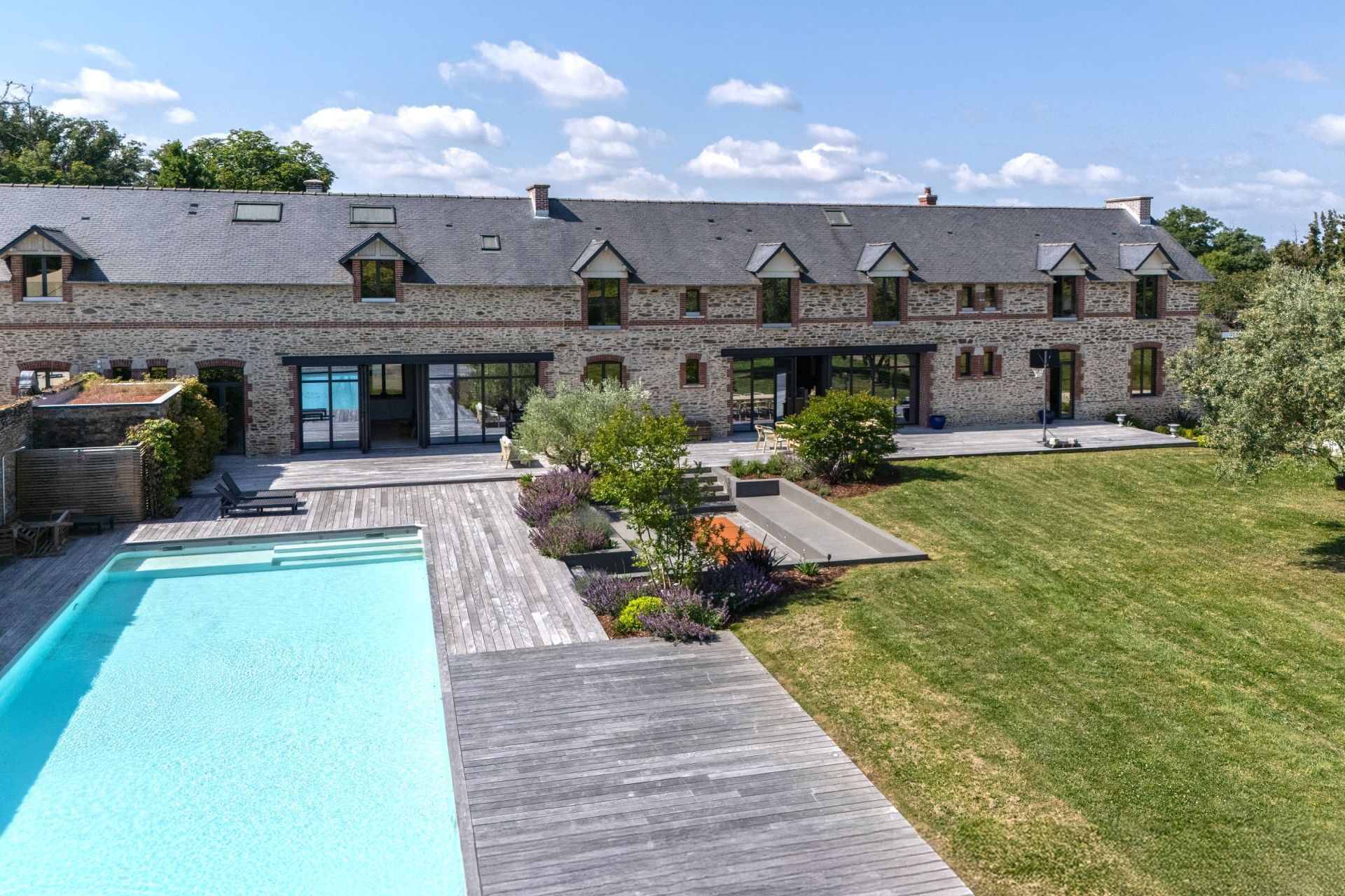 longère de luxe 10 Pièces en vente sur CARQUEFOU (44470)