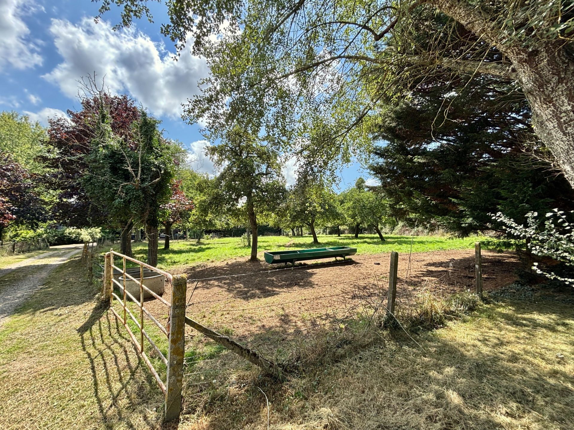 maison de luxe 10 Pièces en vente sur ENGLESQUEVILLE EN AUGE (14800)