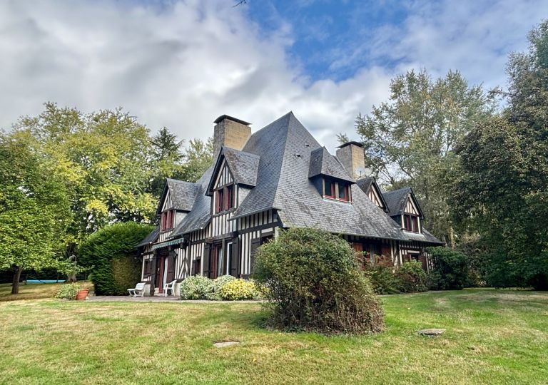 maison de luxe 10 Pièces en vente sur ENGLESQUEVILLE EN AUGE (14800)