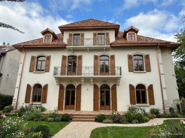 Vente Maison de luxe Annecy 15 Pièces 593 m²