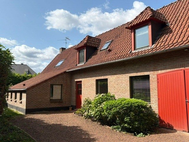 maison de luxe 7 Pièces en location sur CROIX (59170)