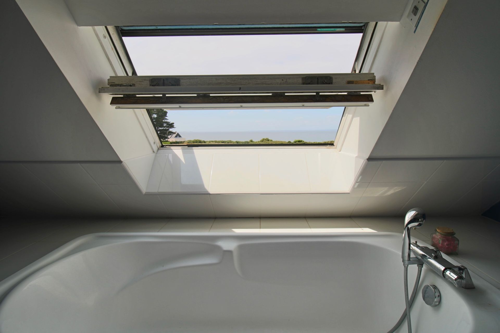 luxury house 7 Rooms for sale on PIRIAC SUR MER (44420)