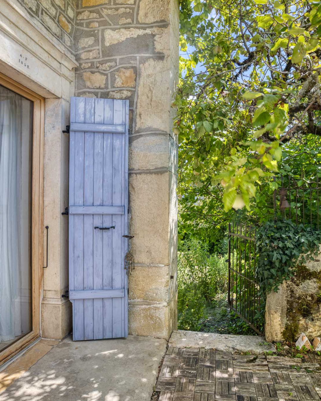 maison de luxe 5 Pièces en vente sur VALROMEY SUR SERAN (01260)