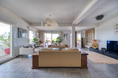 Sale Luxury apartment La Rochelle 5 Rooms 143 m²