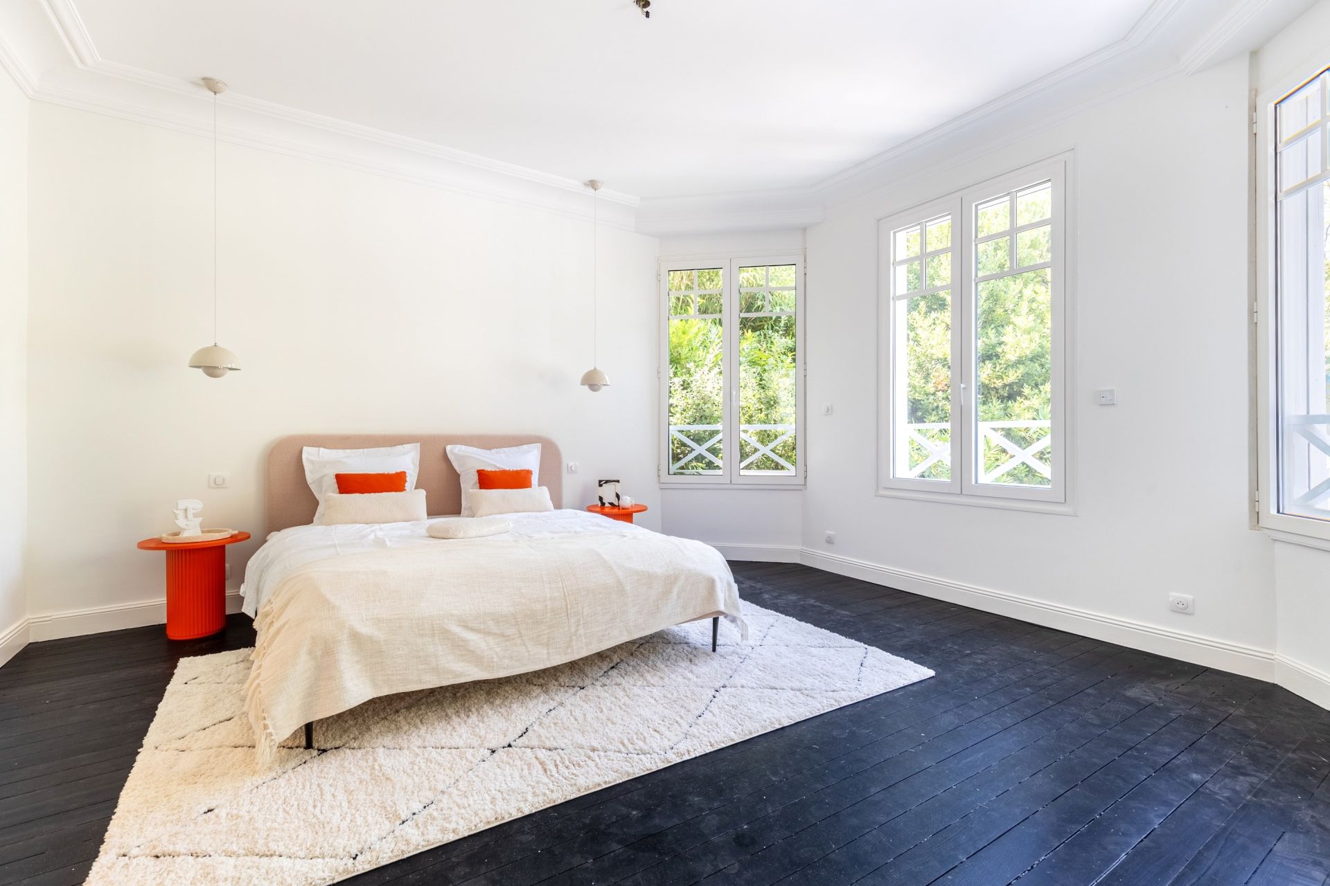 luxury house 9 Rooms for sale on ARCACHON (33120)