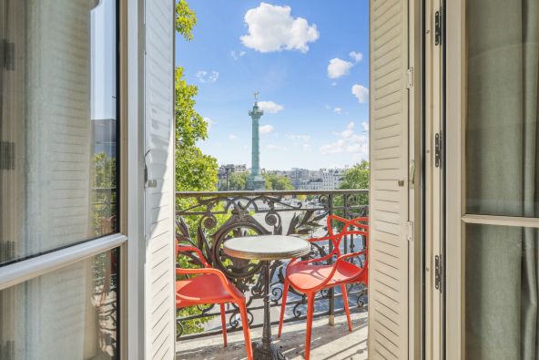 Sale Luxury apartment Paris 4 5 Rooms 143 m²
