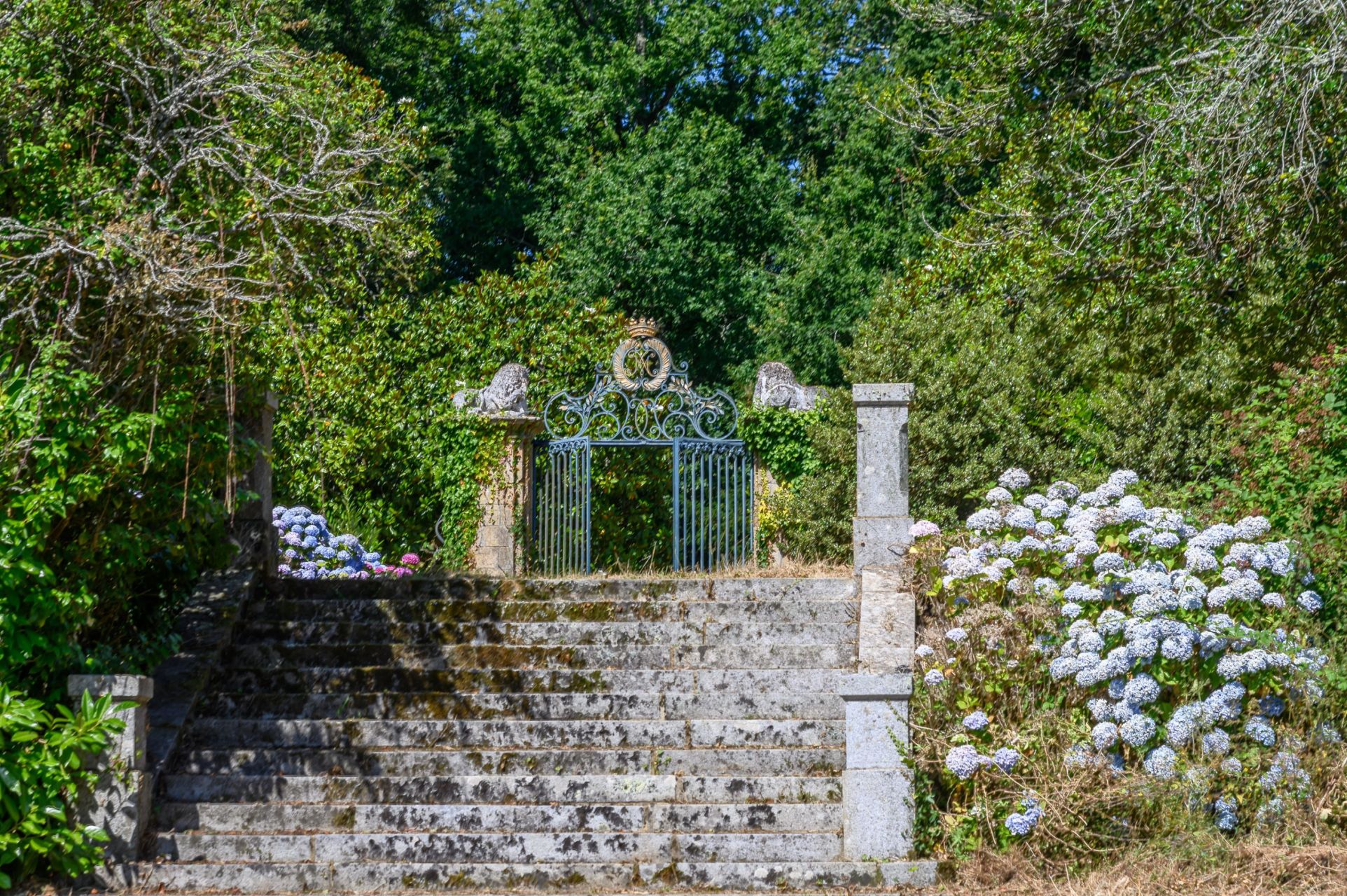 manor house 20 Rooms for sale on PLUNERET (56400)