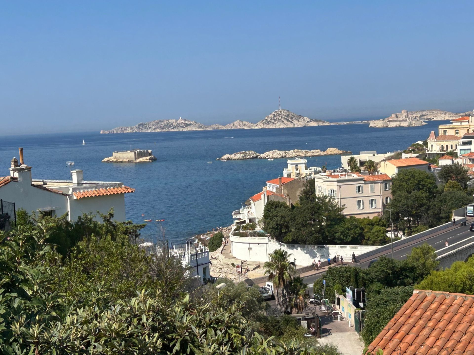 luxury house 7 Rooms for sale on MARSEILLE (13007)
