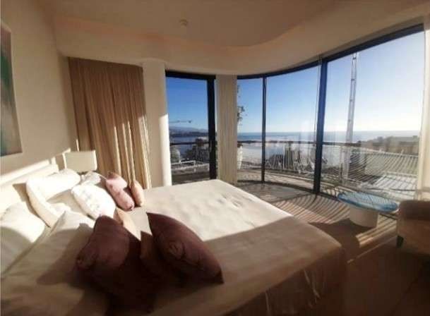 luxury duplex 6 Rooms for rent on MONACO (98000)