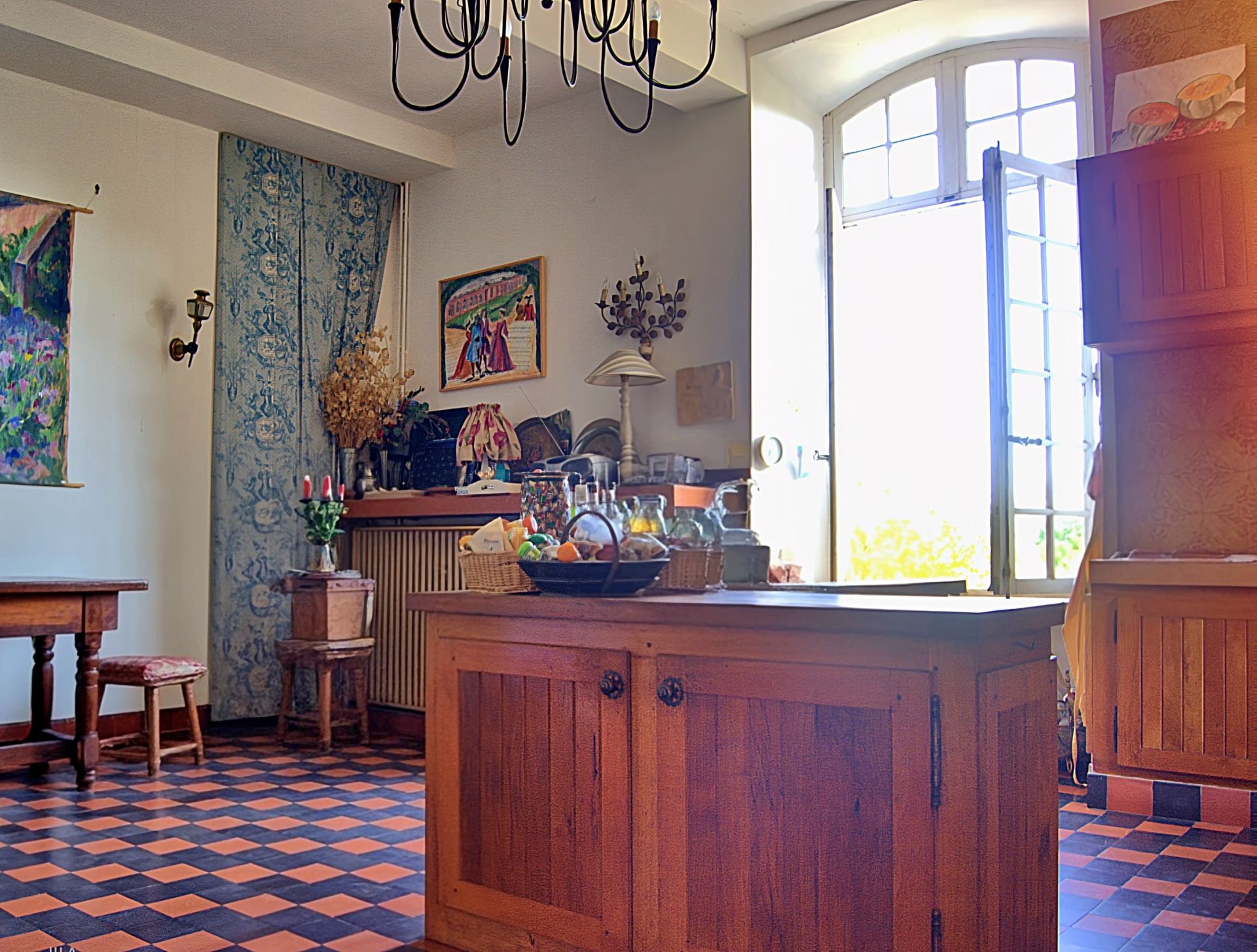 luxury house 15 Rooms for sale on STE ALVERE ST LAURENT LES BATONS (24510)