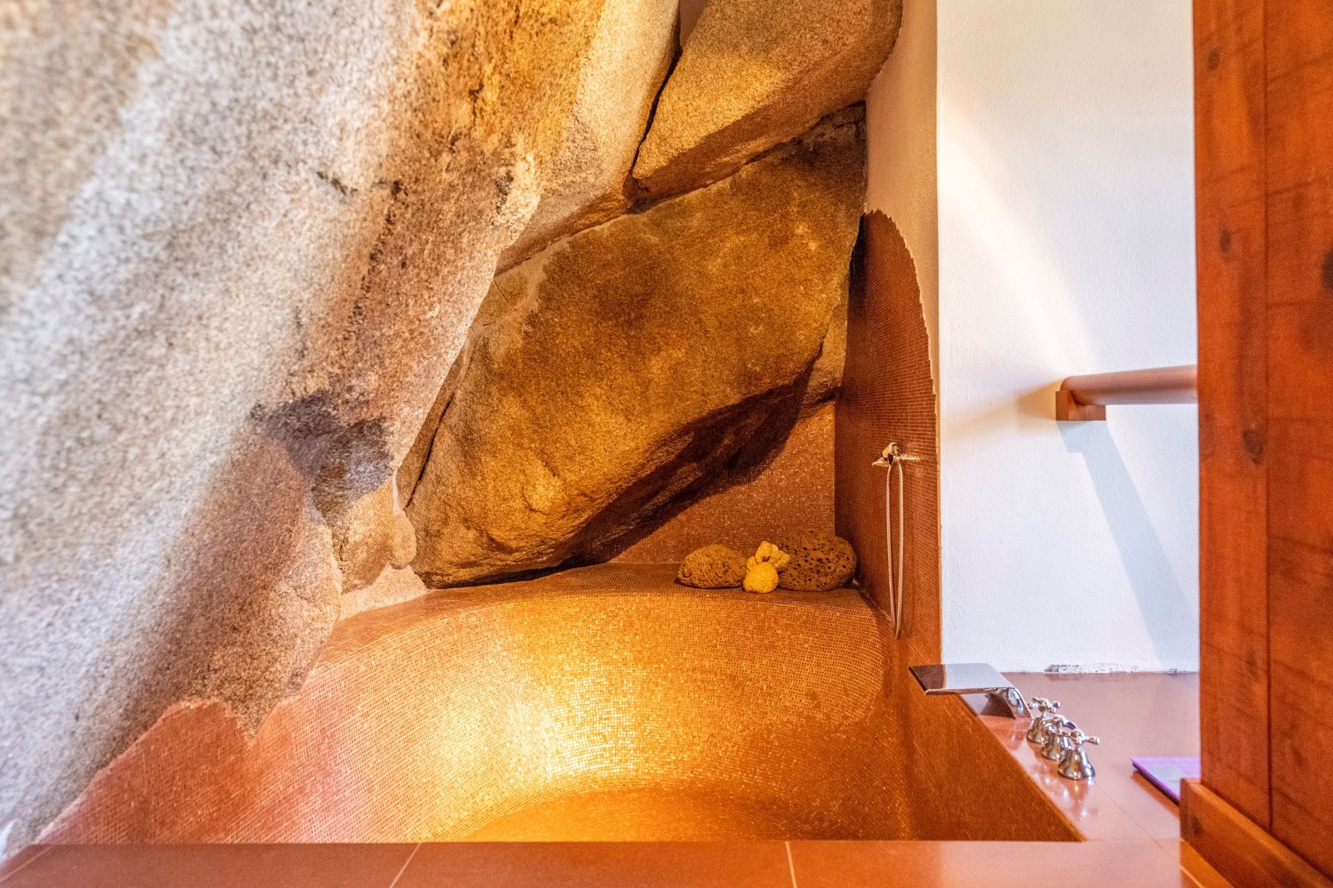 luxury villa 7 Rooms for sale on BONIFACIO (20169)