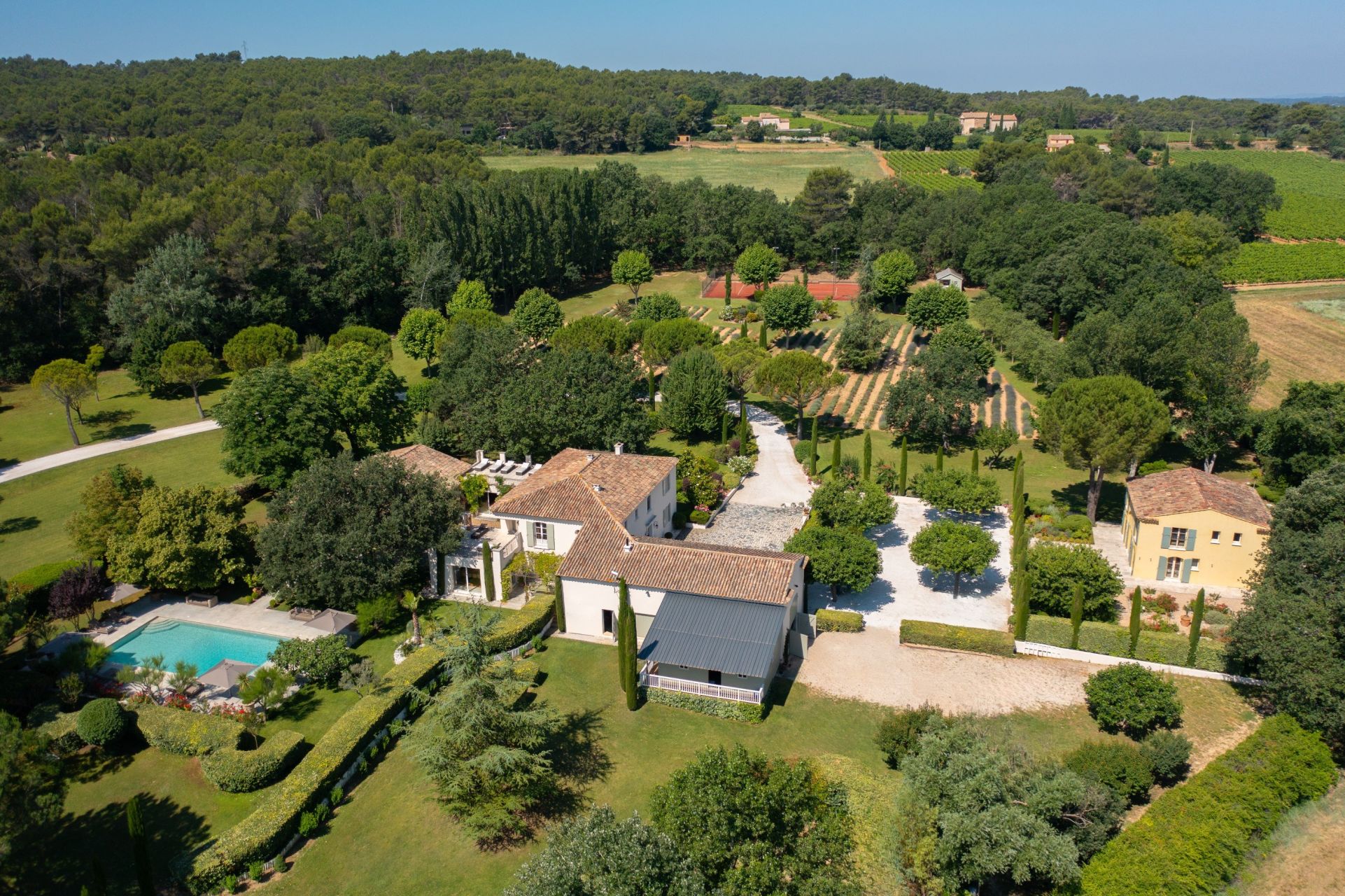 maison de luxe 17 Pièces en location sur AIX EN PROVENCE (13100)