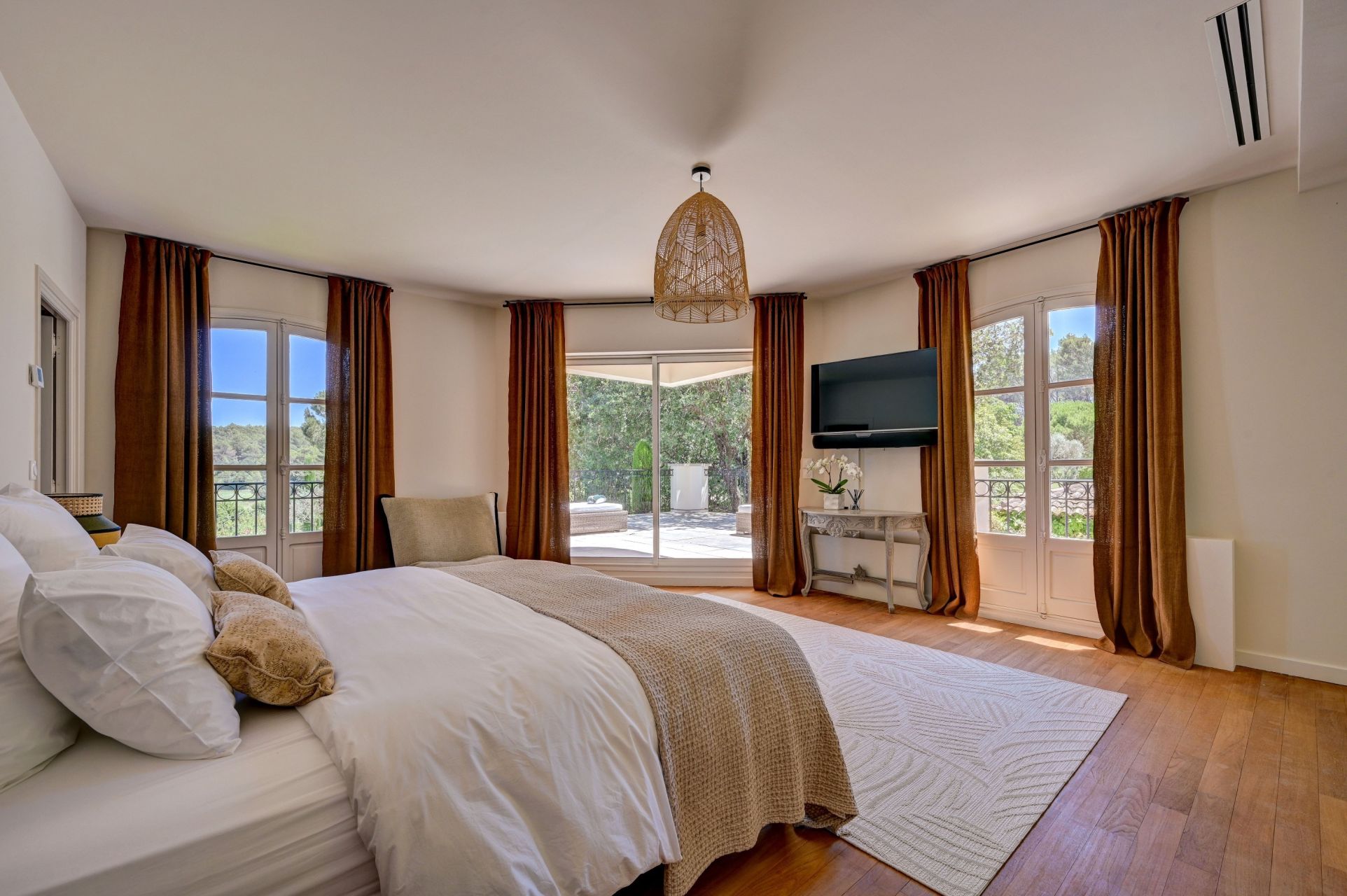 maison de luxe 17 Pièces en location sur AIX EN PROVENCE (13100)