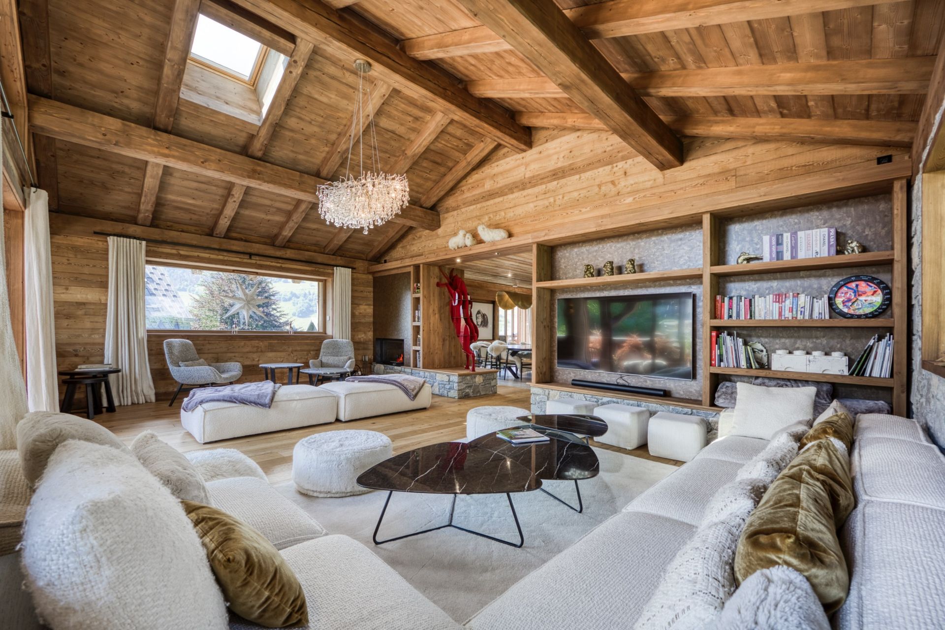 luxury chalet 9 Rooms for sale on MEGEVE (74120)