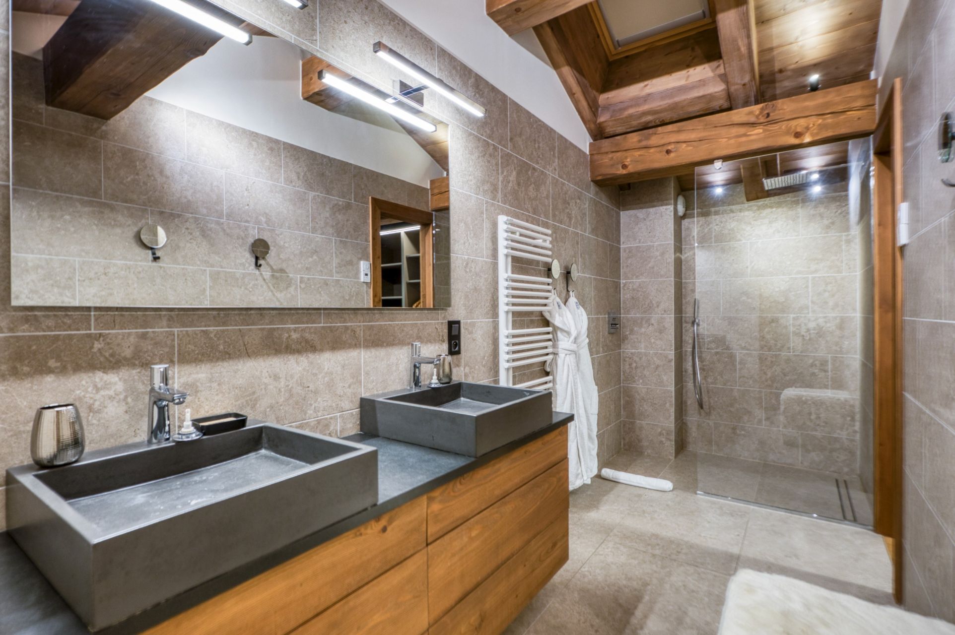 luxury chalet 9 Rooms for sale on MEGEVE (74120)