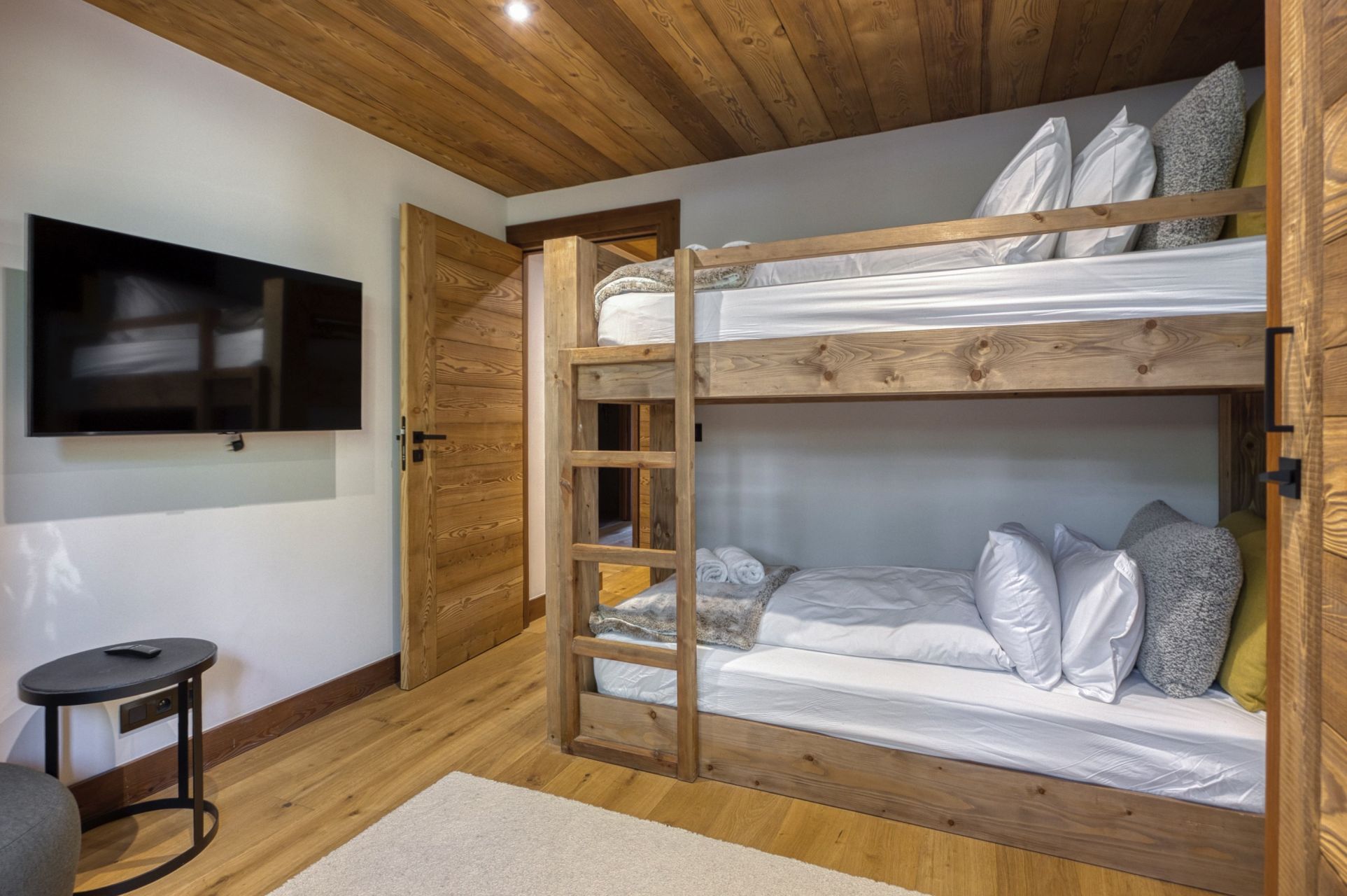 luxury chalet 9 Rooms for sale on MEGEVE (74120)