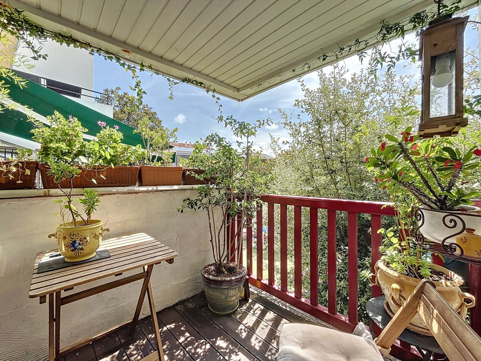 luxury apartment 4 Rooms for sale on ST JEAN DE LUZ (64500)