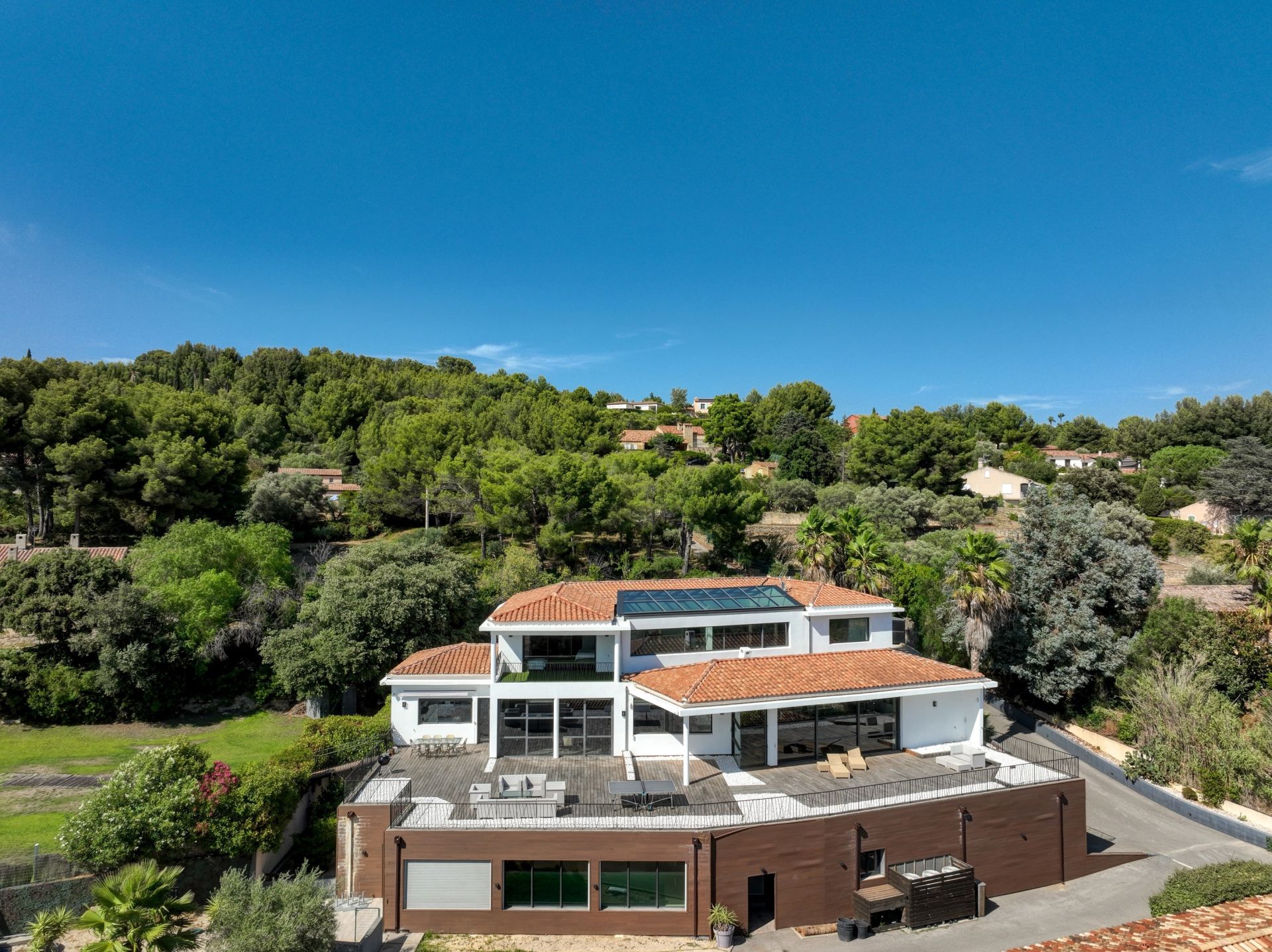 maison de luxe 8 Pièces en vente sur LA CADIERE D AZUR (83740)