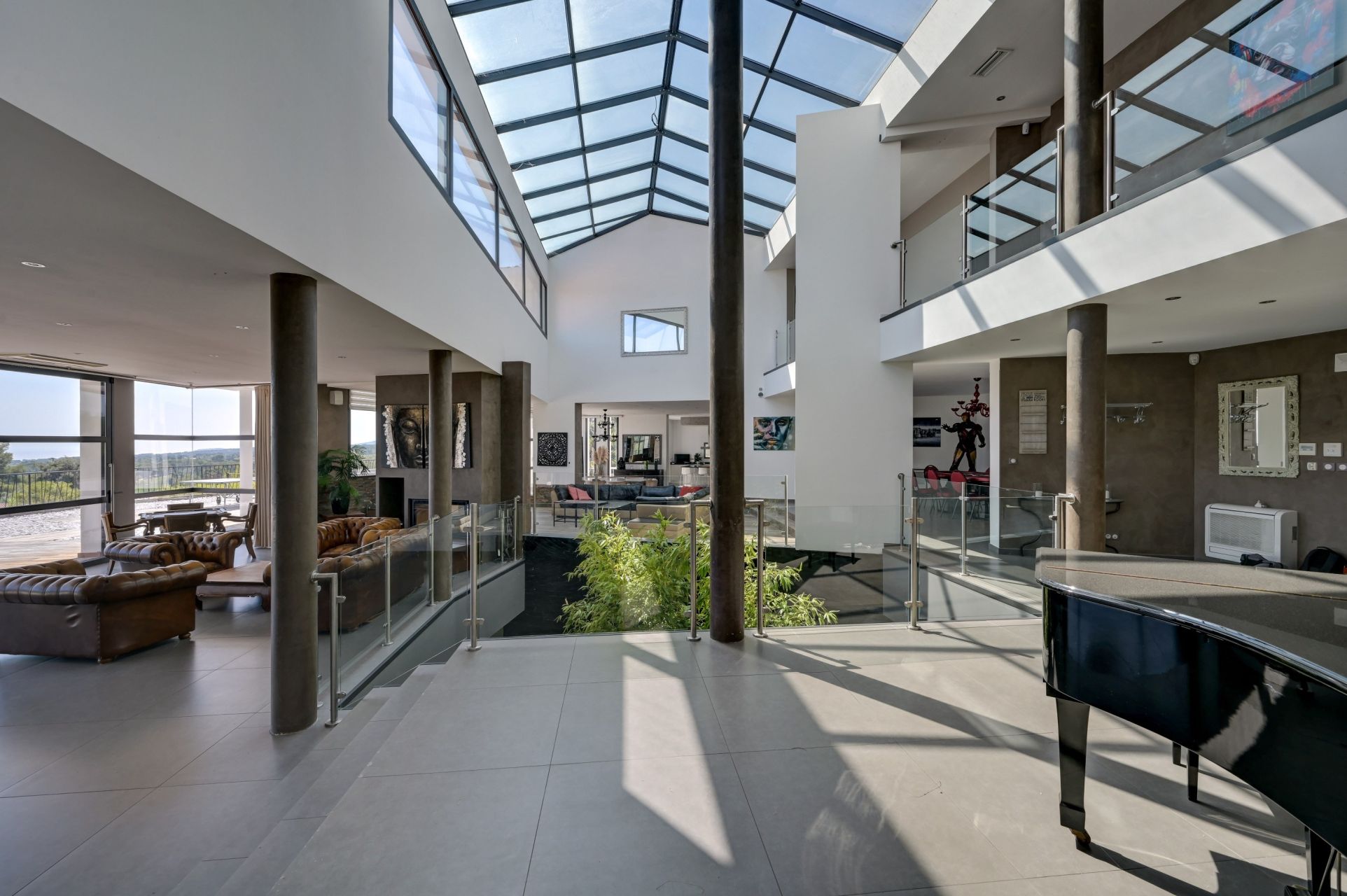 maison de luxe 8 Pièces en vente sur LA CADIERE D AZUR (83740)