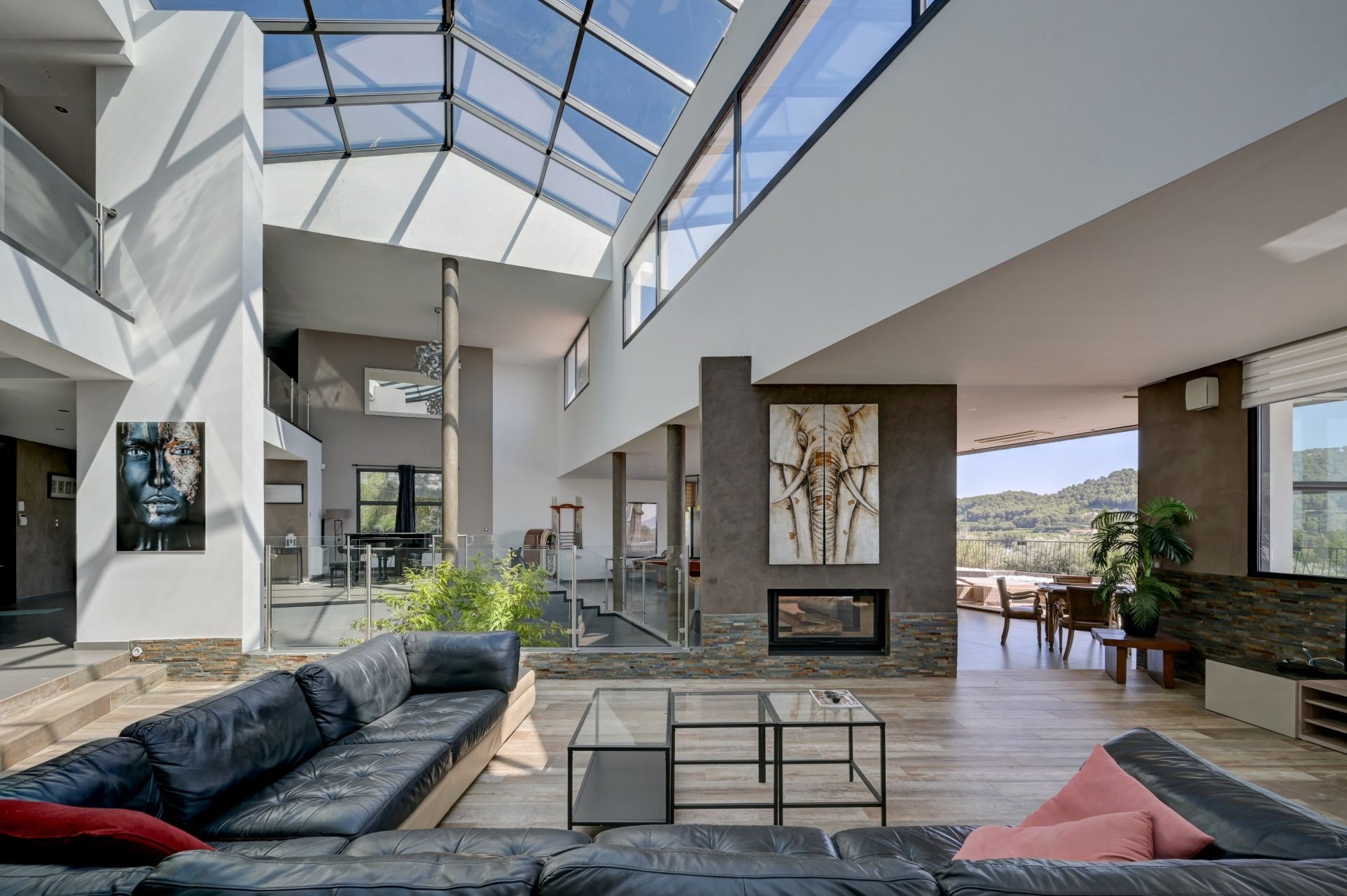 maison de luxe 8 Pièces en vente sur LA CADIERE D AZUR (83740)
