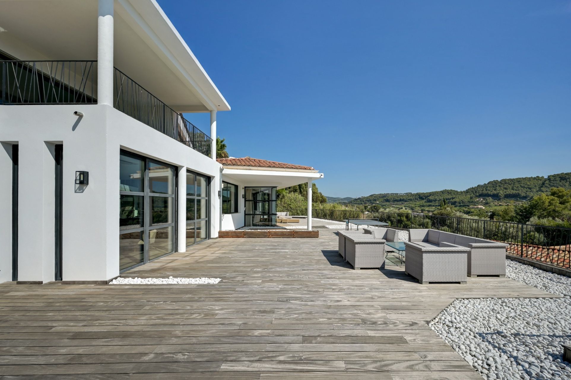 maison de luxe 8 Pièces en vente sur LA CADIERE D AZUR (83740)