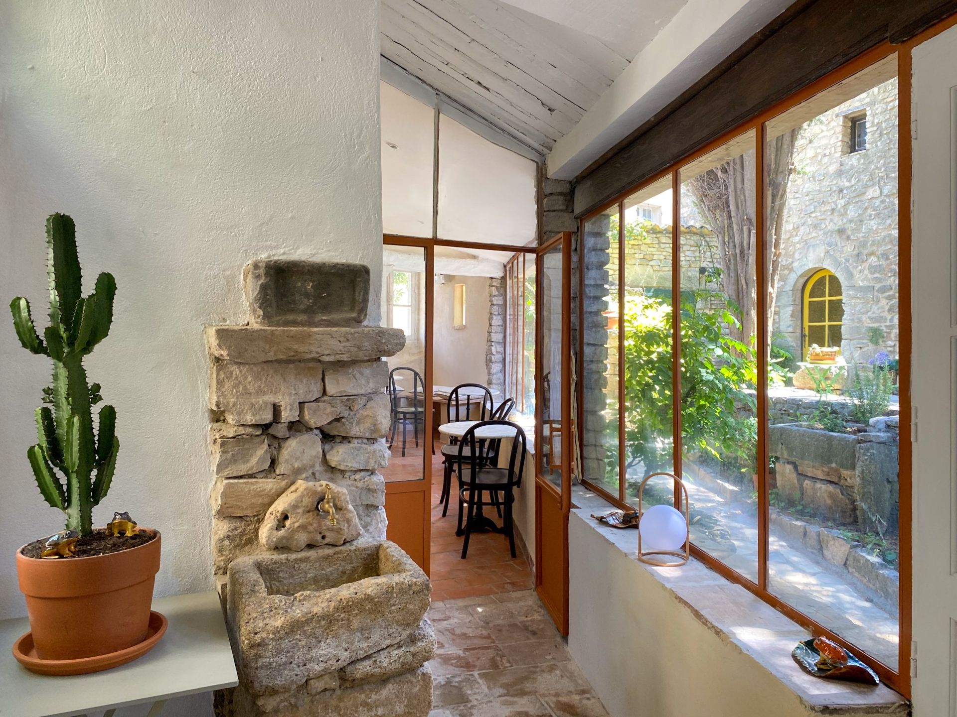 luxury house 27 Rooms for sale on ST MARTIN DE CASTILLON (84750)