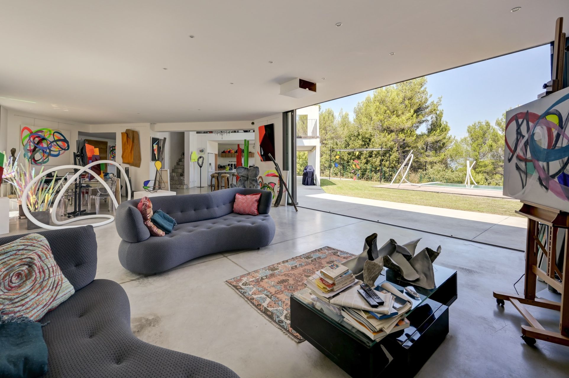 luxury house 6 Rooms for sale on AIX EN PROVENCE (13100)