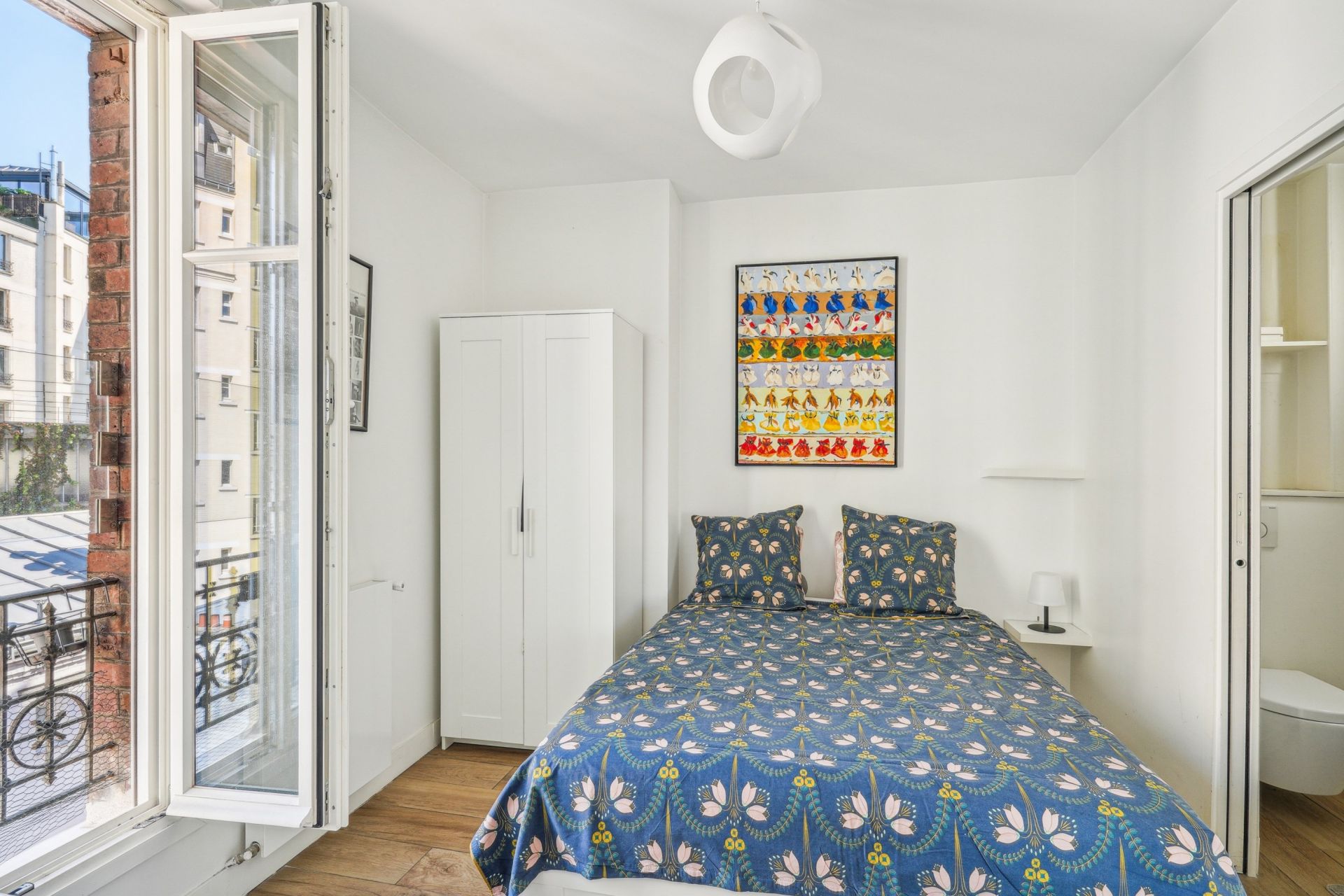 luxury duplex 5 Rooms for sale on PARIS (75018)