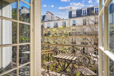 Sale Luxury duplex Paris 18 5 Rooms 121 m²