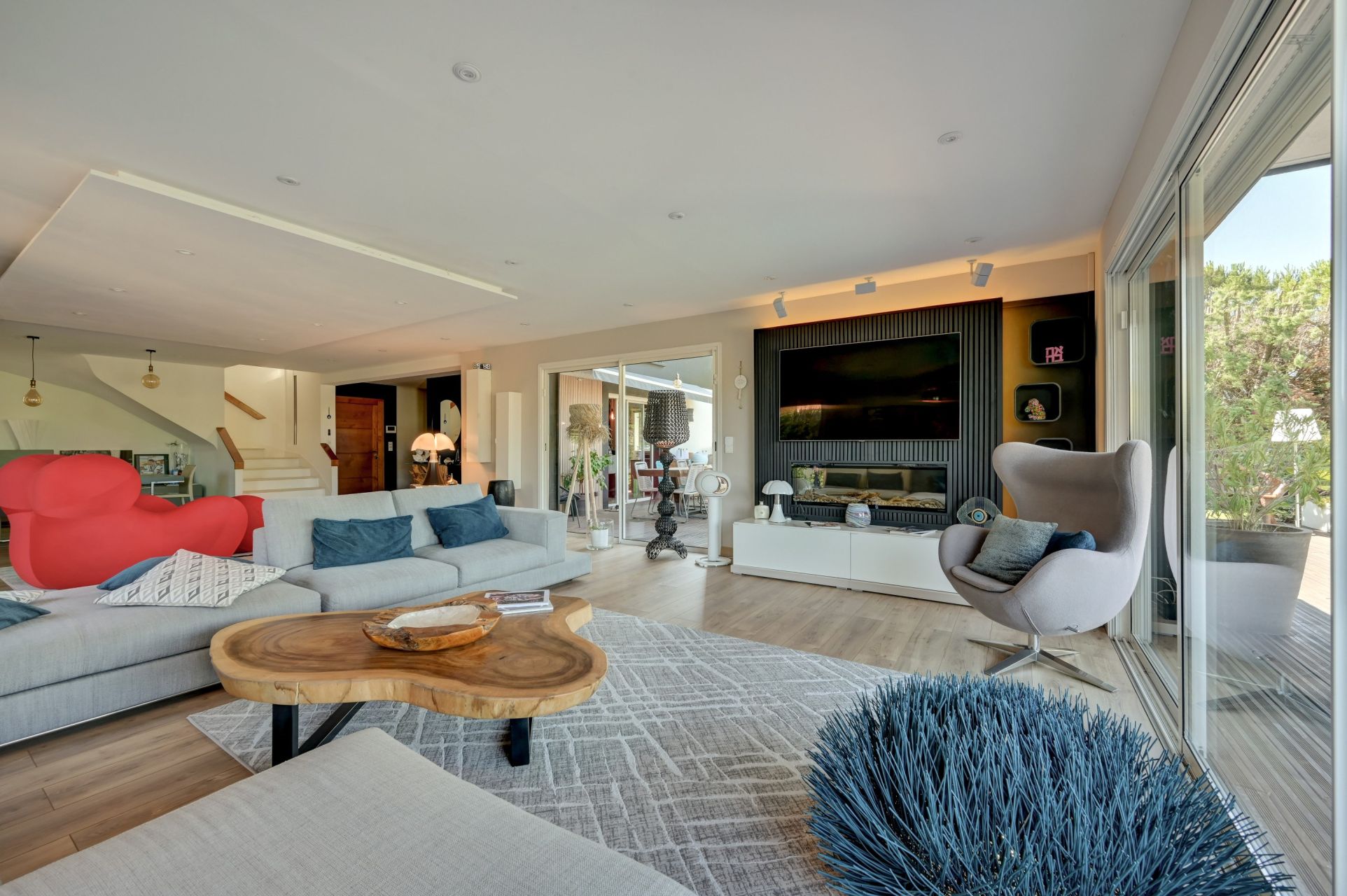 luxury house 6 Rooms for sale on AIX EN PROVENCE (13100)