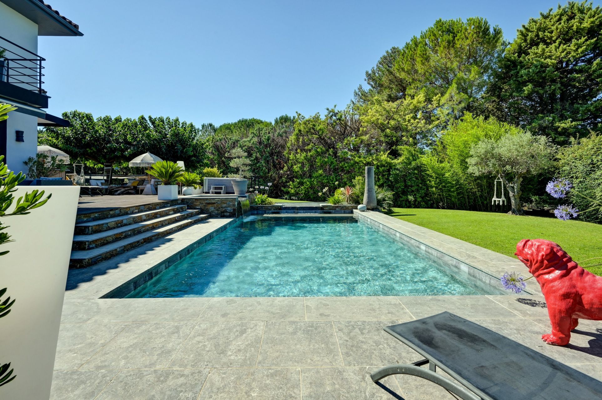 luxury house 6 Rooms for sale on AIX EN PROVENCE (13100)