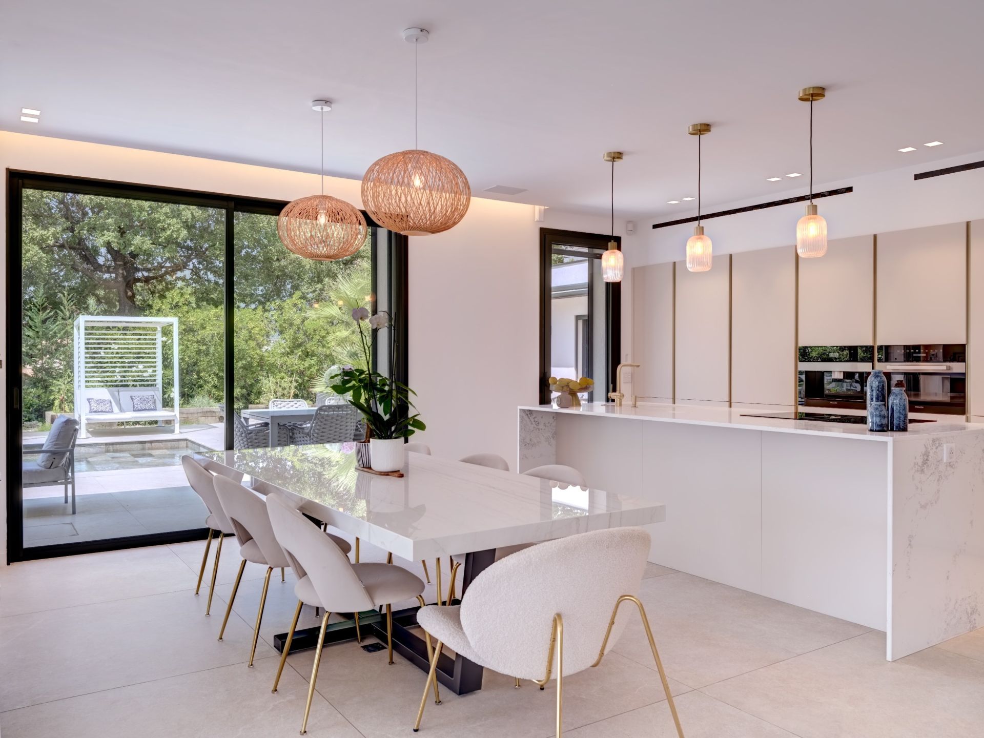 maison contemporaine 7 Pièces en vente sur OPIO (06650)