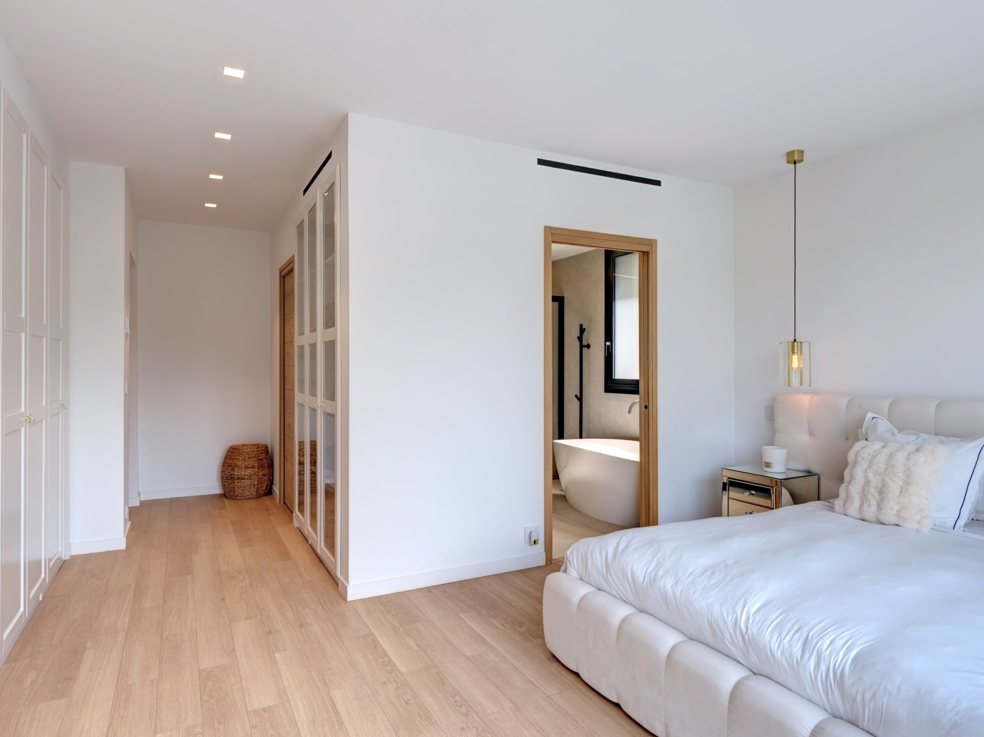 maison contemporaine 7 Pièces en vente sur OPIO (06650)