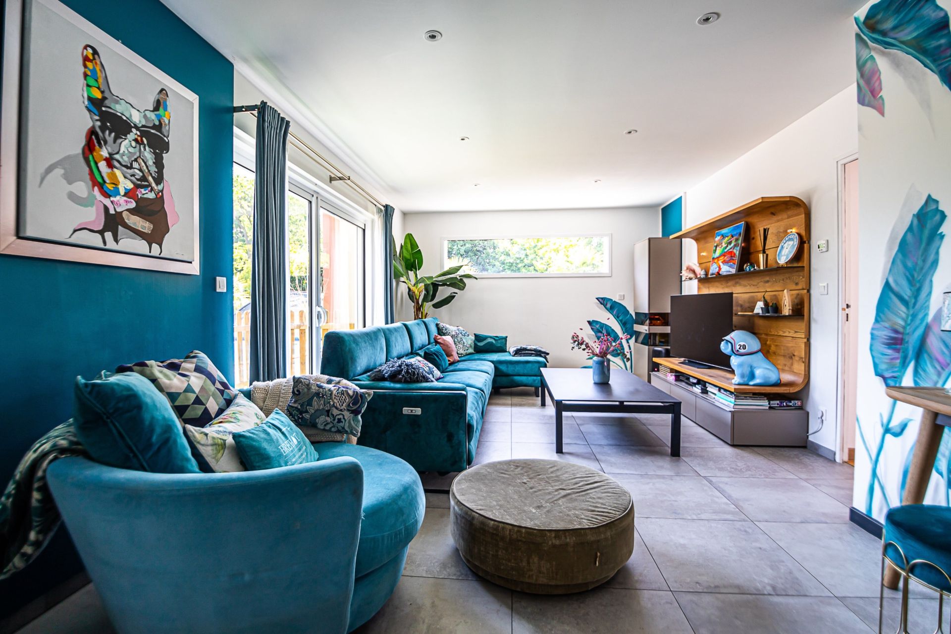 luxury house 9 Rooms for sale on PLOURHAN (22410)