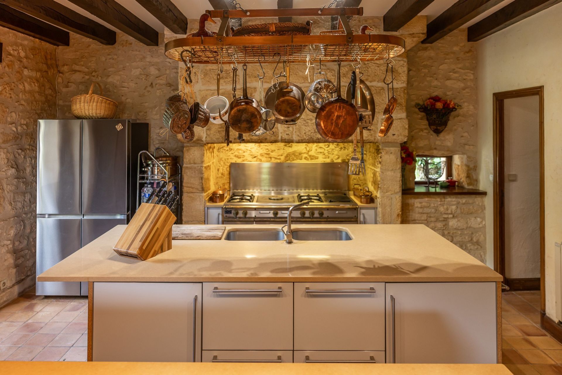 maison de luxe 12 Pièces en vente sur BEYNAC ET CAZENAC (24220)