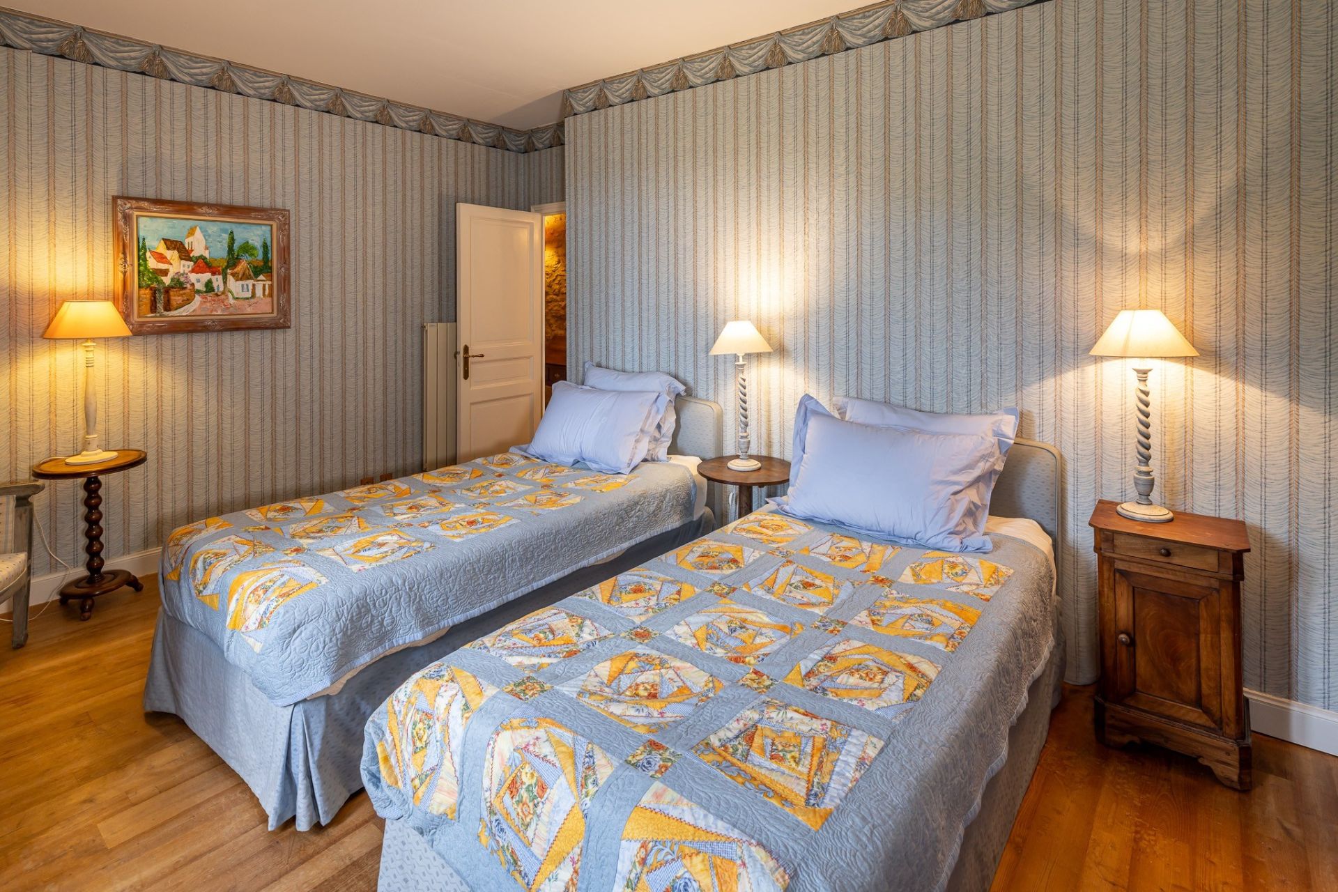 maison de luxe 12 Pièces en vente sur BEYNAC ET CAZENAC (24220)