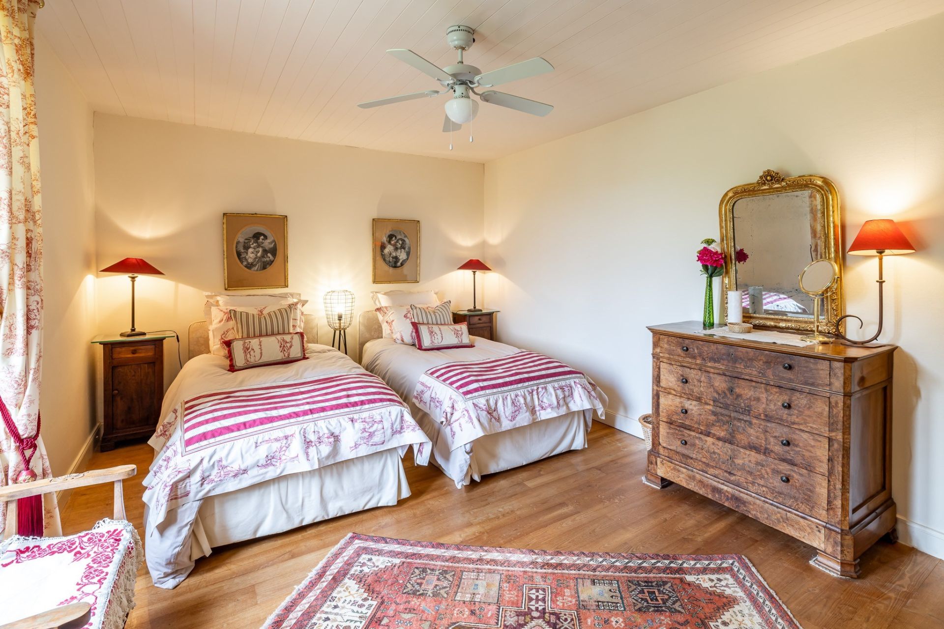 maison de luxe 12 Pièces en vente sur BEYNAC ET CAZENAC (24220)