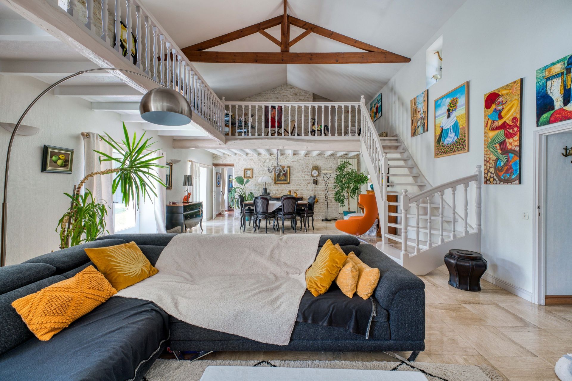 maison de luxe 8 Pièces en vente sur DOMPIERRE SUR MER (17139)