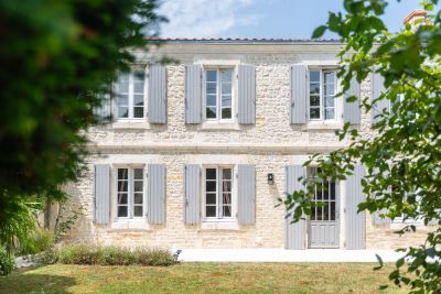 Vente Maison de luxe Dompierre-sur-Mer 8 Pièces 283 m²