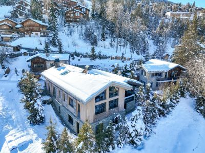 Rental Luxury chalet Courchevel 15&nbsp;Rooms 640&nbsp;m²