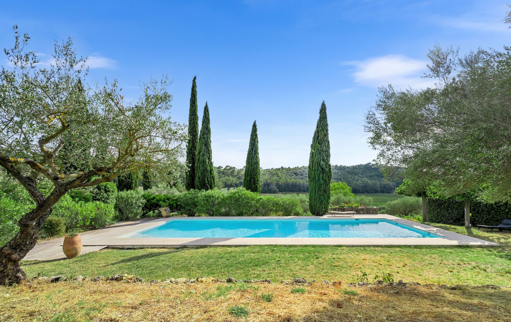 propriété viticole 11 Pièces en vente sur ENTRECASTEAUX (83570)