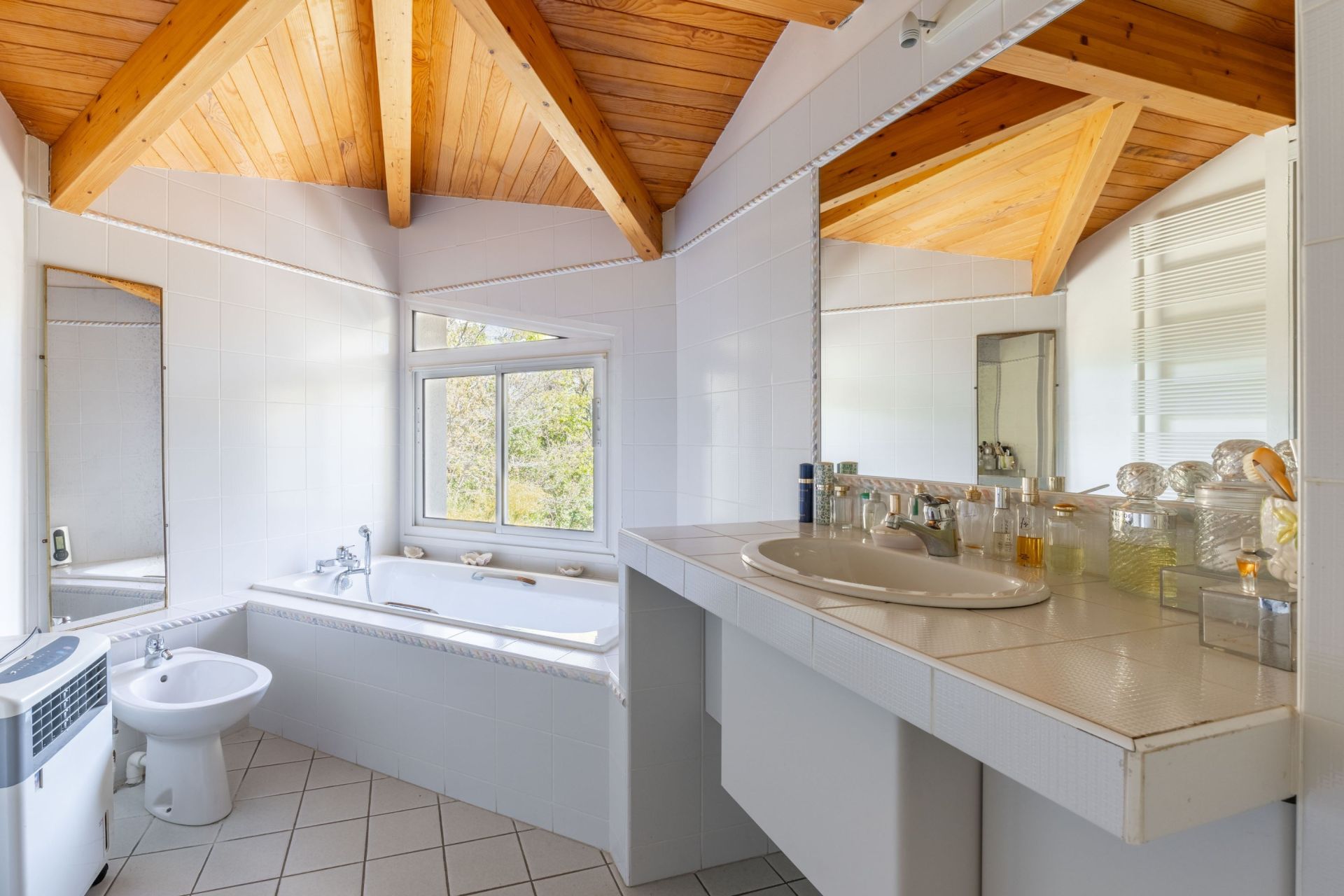 luxury house 4 Rooms for sale on PYLA SUR MER (33115)