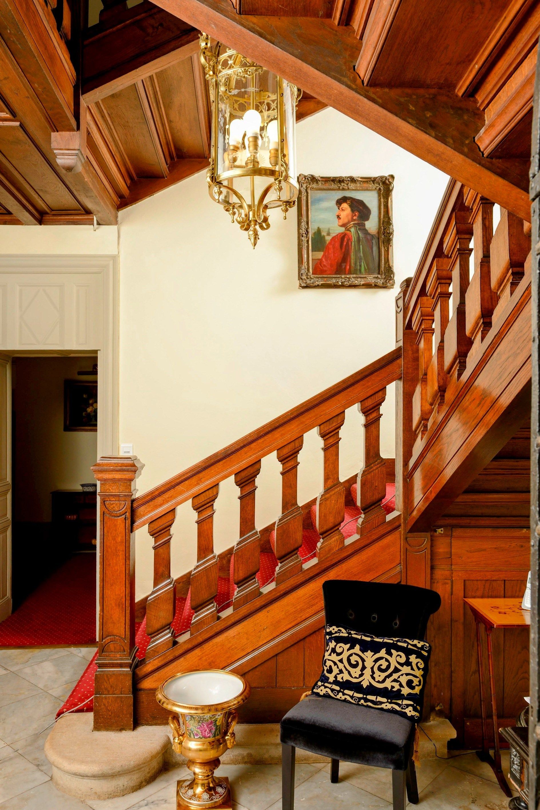 castle 40 Rooms for sale on RIBERAC (24600)