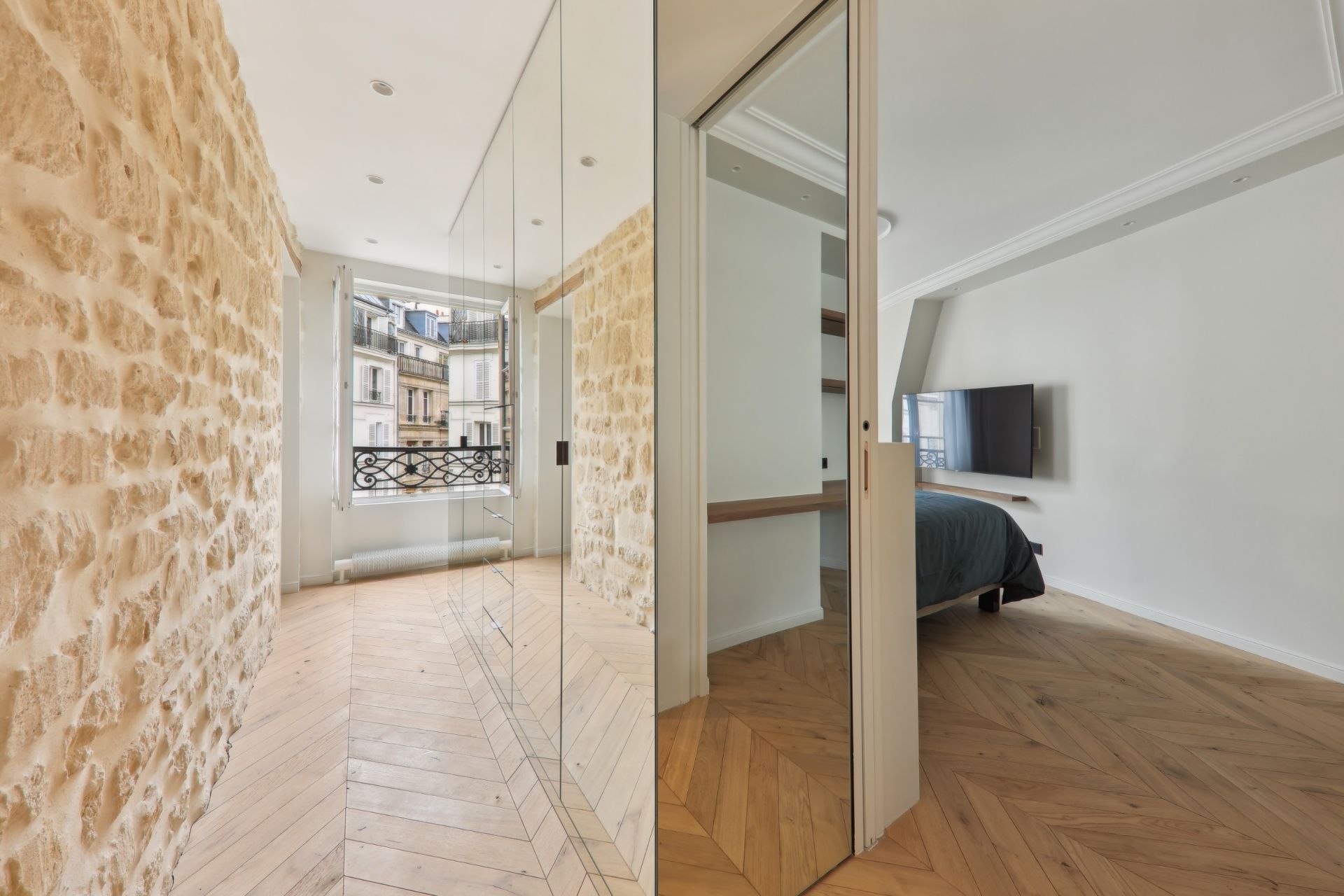 luxury apartment 3 Rooms for sale on PARIS (75017)