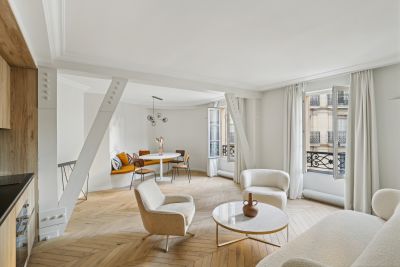 Sale Luxury apartment Paris 17 3 Rooms 62 m²