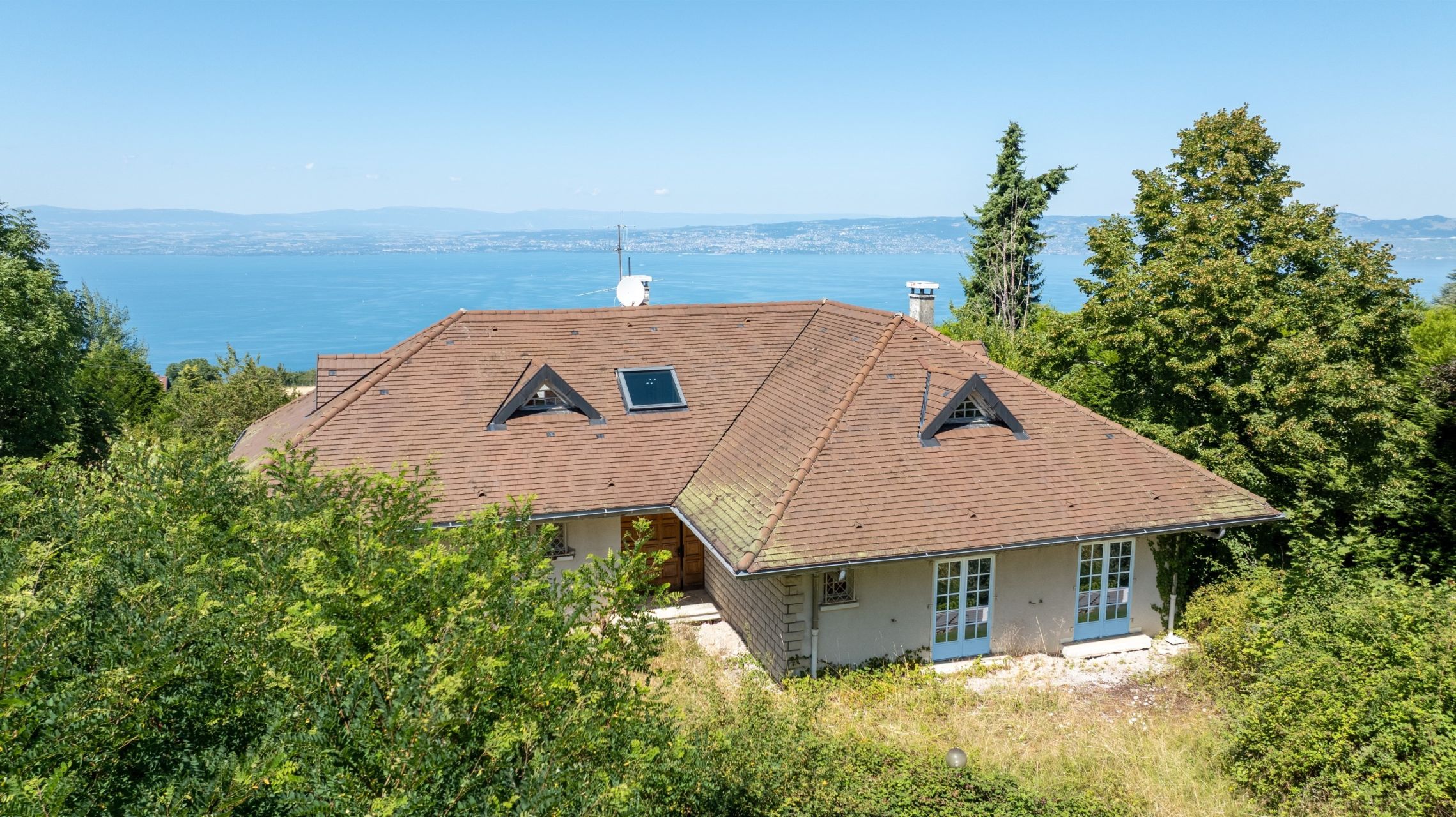 maison de luxe 8 Pièces en vente sur ST PAUL EN CHABLAIS (74500)