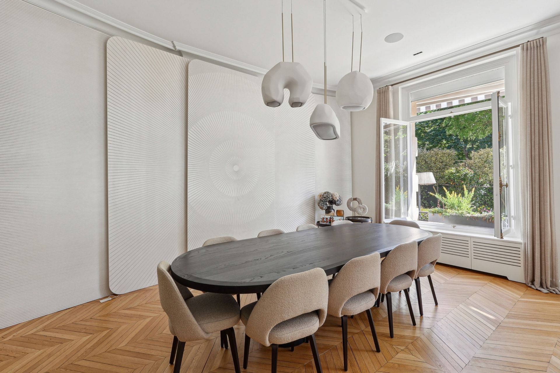 luxury apartment 6 Rooms for sale on NEUILLY SUR SEINE (92200)