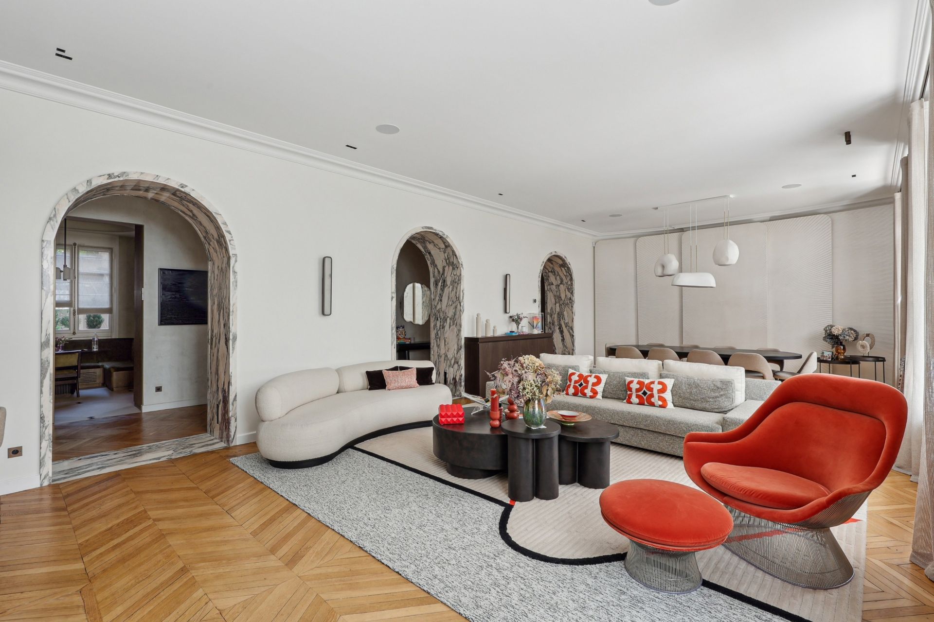 luxury apartment 6 Rooms for sale on NEUILLY SUR SEINE (92200)