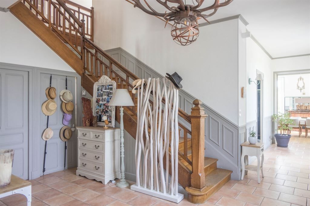 luxury property of hunting 13 Rooms for sale on ISDES (45620)